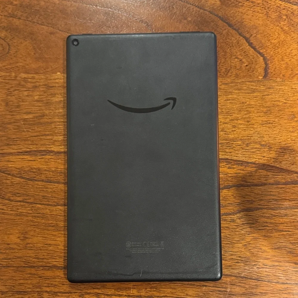 Amazon Fire HD 10 Tablet (10.1” 1080p full HD display 64 GB) w/out ads